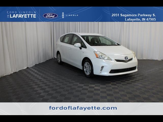 2012 Toyota Prius v Two