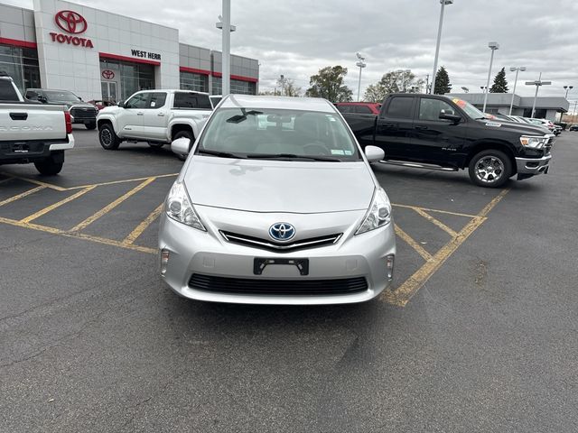 2012 Toyota Prius v Two