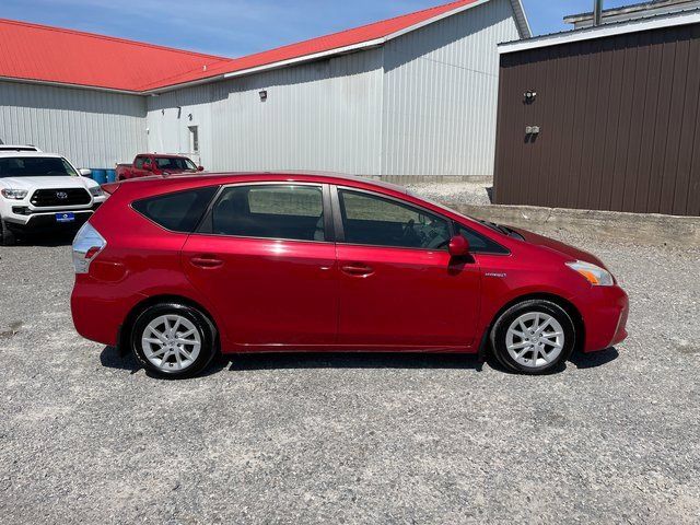 2012 Toyota Prius v Two