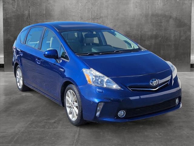 2012 Toyota Prius v Five