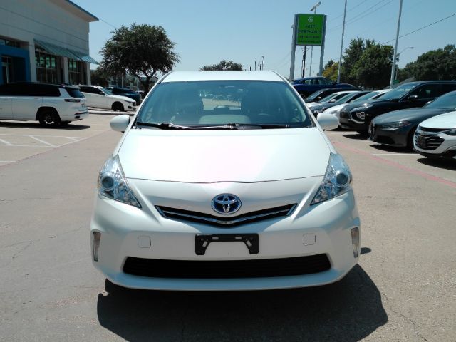 2012 Toyota Prius v Two