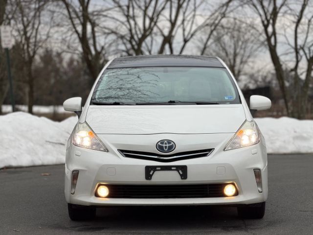 2012 Toyota Prius v Two