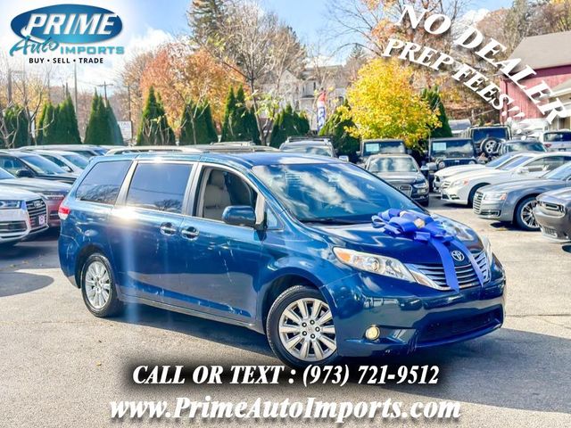 2012 Toyota Sienna XLE