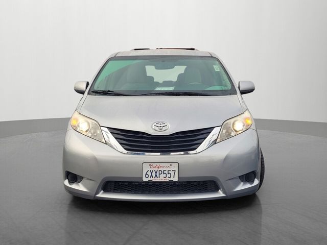 2012 Toyota Sienna