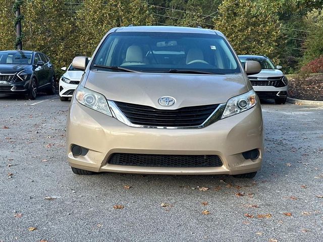 2012 Toyota Sienna LE