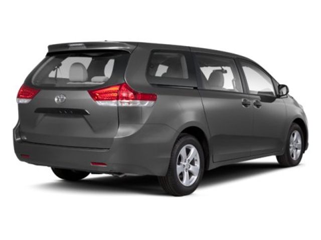 2012 Toyota Sienna 