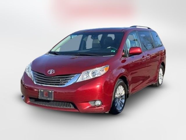 2012 Toyota Sienna 
