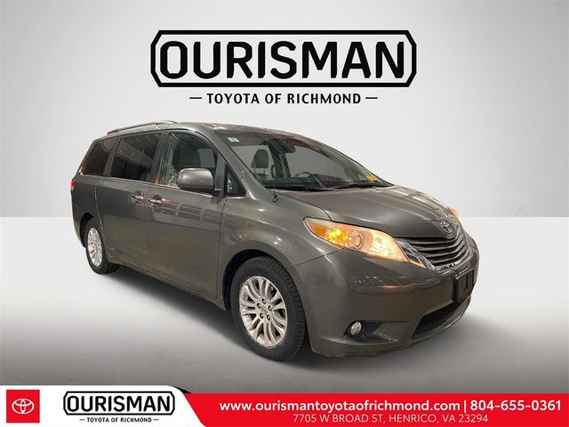 2012 Toyota Sienna 