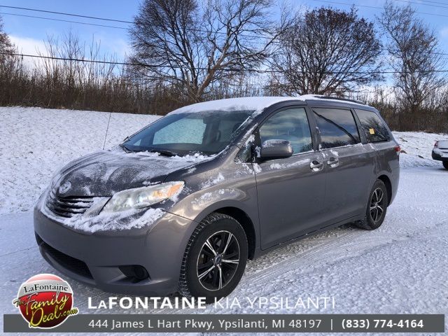 2012 Toyota Sienna LE