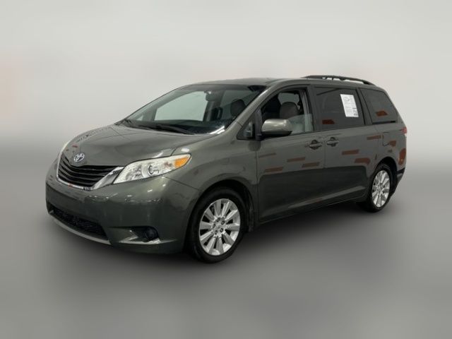 2012 Toyota Sienna LE