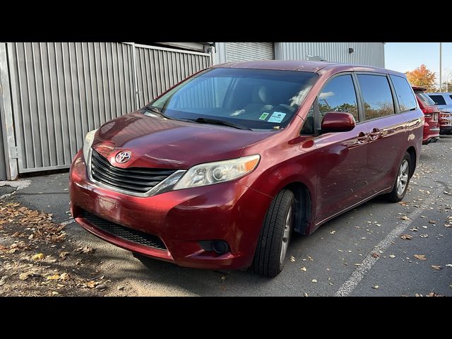 2012 Toyota Sienna LE