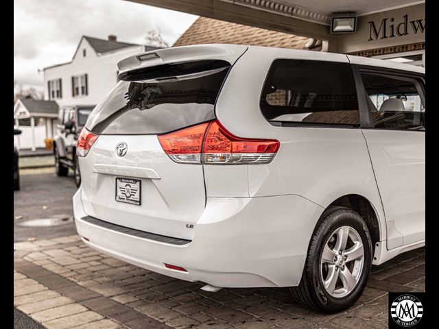 2012 Toyota Sienna LE