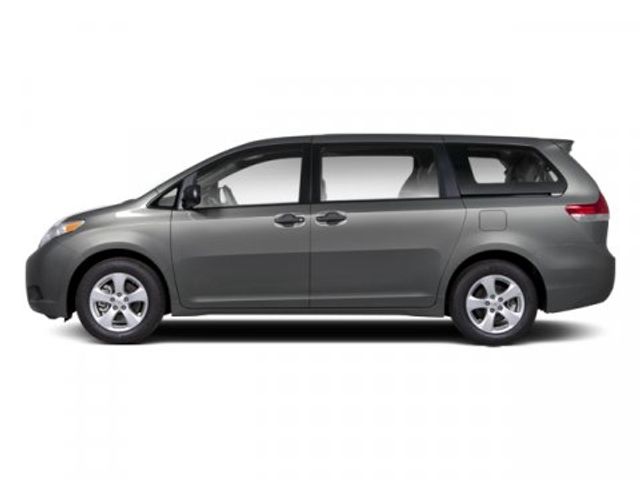 2012 Toyota Sienna LE