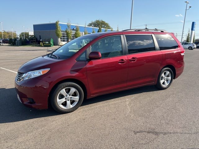 2012 Toyota Sienna LE