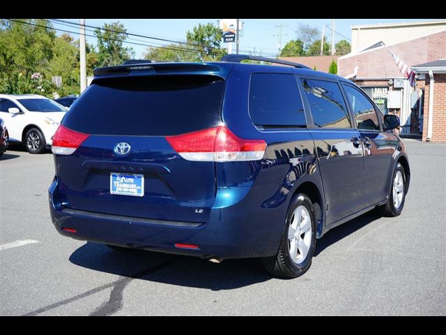 2012 Toyota Sienna LE