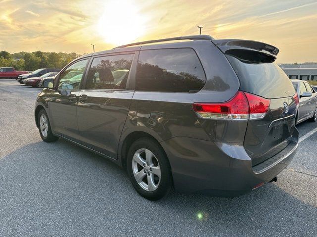 2012 Toyota Sienna LE