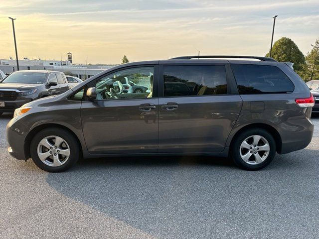 2012 Toyota Sienna LE