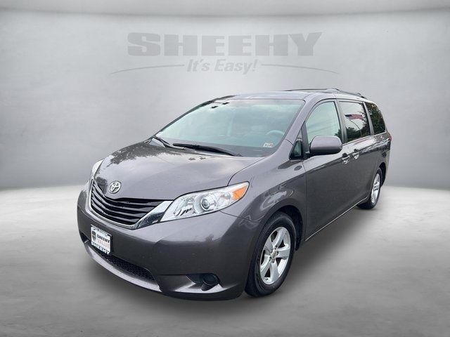 2012 Toyota Sienna 