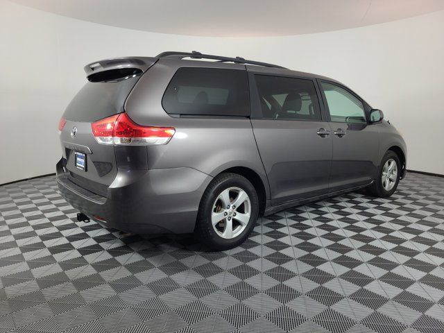 2012 Toyota Sienna LE