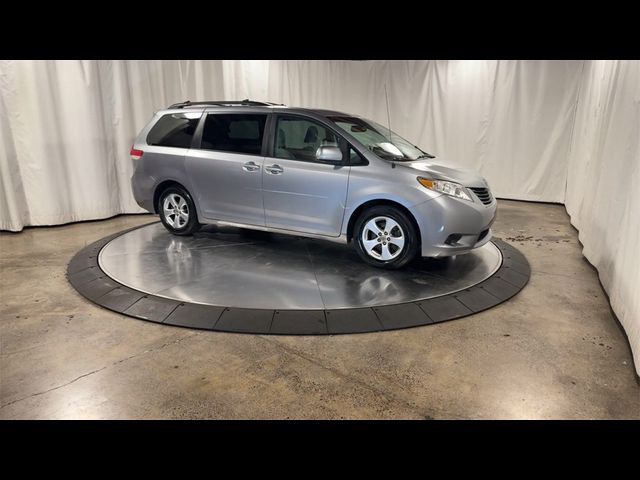 2012 Toyota Sienna LE