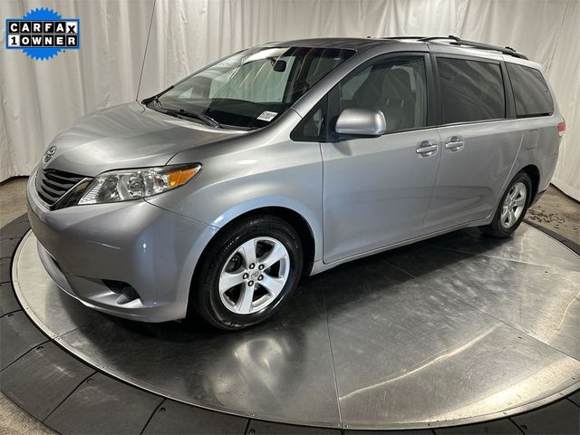 2012 Toyota Sienna LE