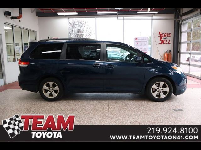 2012 Toyota Sienna LE