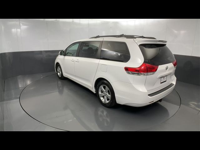 2012 Toyota Sienna 