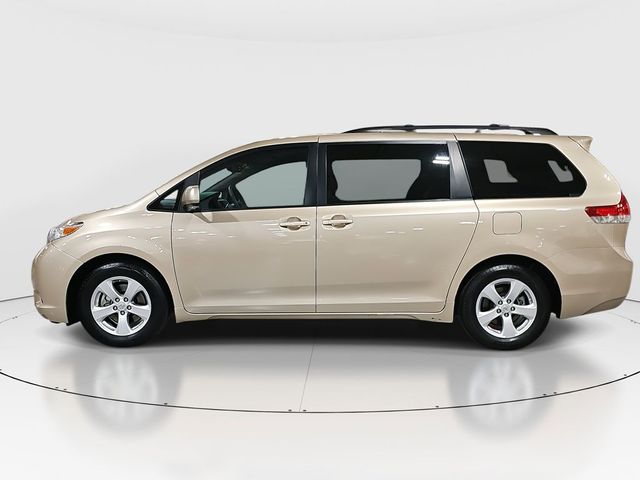 2012 Toyota Sienna LE