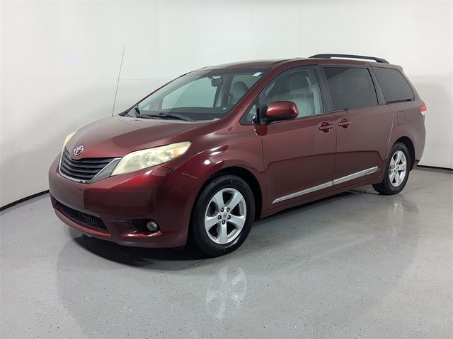 2012 Toyota Sienna LE