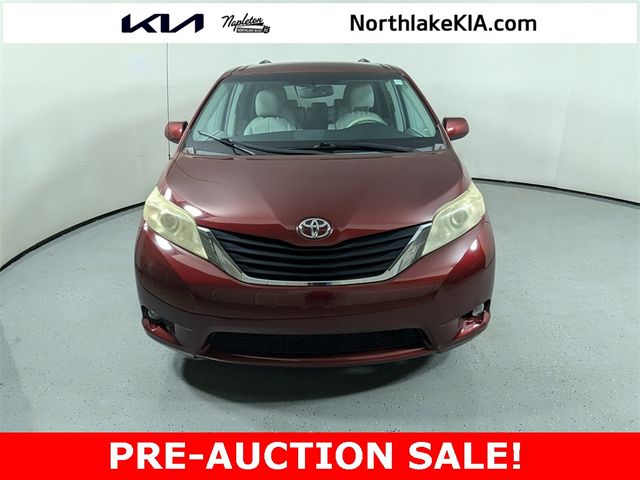 2012 Toyota Sienna LE