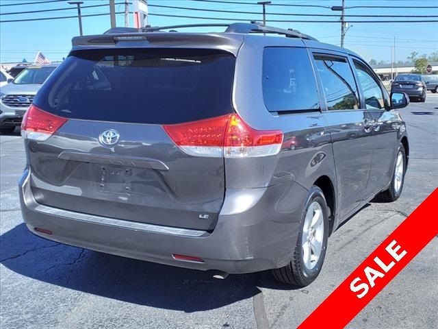 2012 Toyota Sienna 