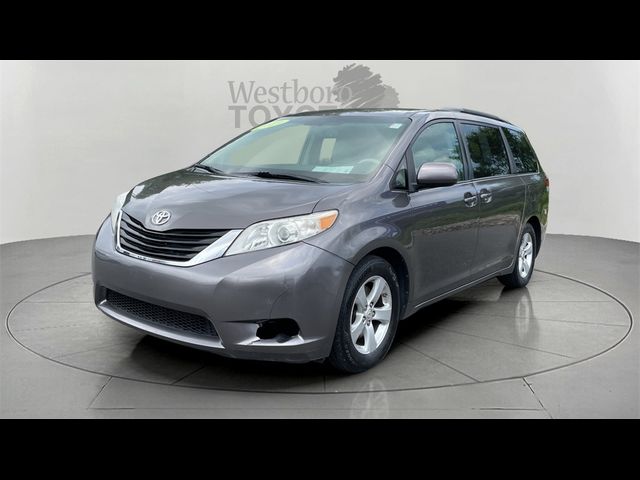 2012 Toyota Sienna LE