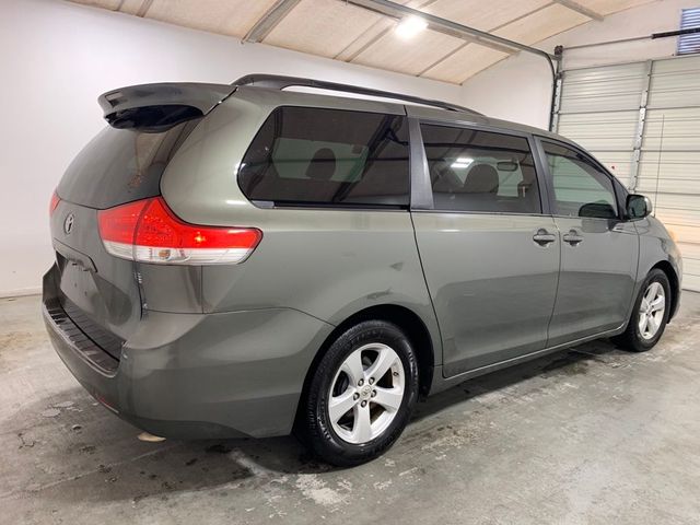 2012 Toyota Sienna LE