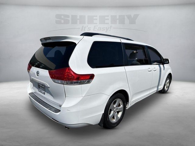 2012 Toyota Sienna LE