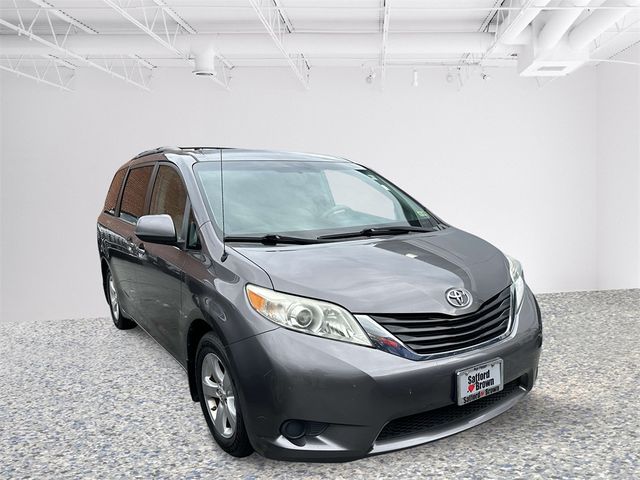 2012 Toyota Sienna LE