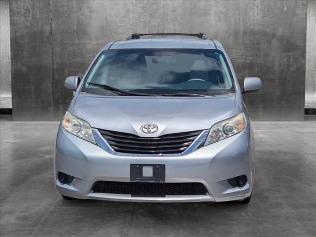 2012 Toyota Sienna LE