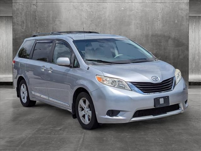 2012 Toyota Sienna LE