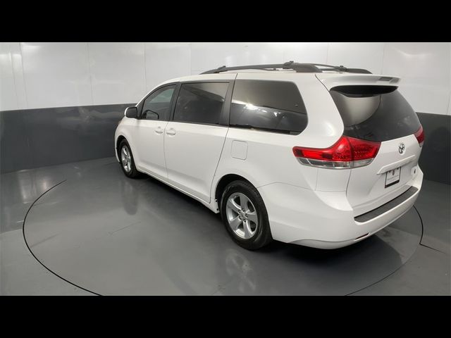 2012 Toyota Sienna LE