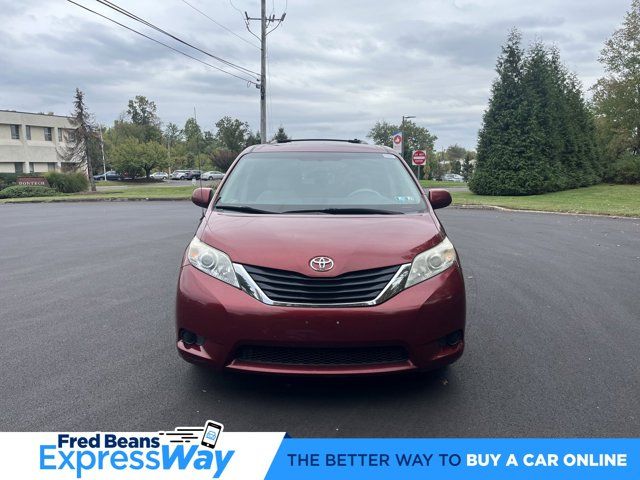 2012 Toyota Sienna LE