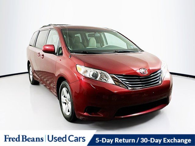 2012 Toyota Sienna LE