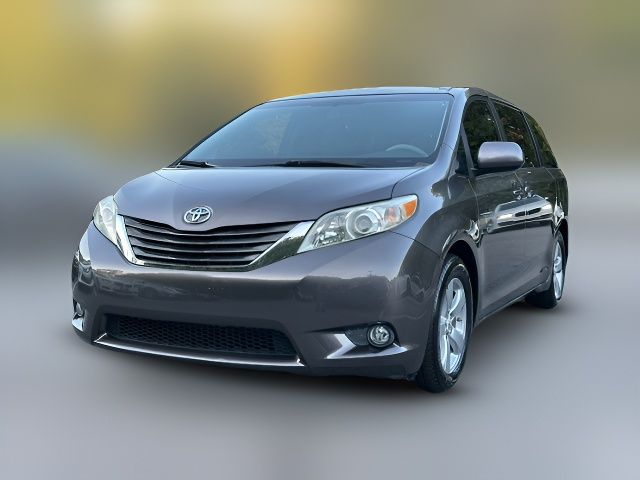 2012 Toyota Sienna 