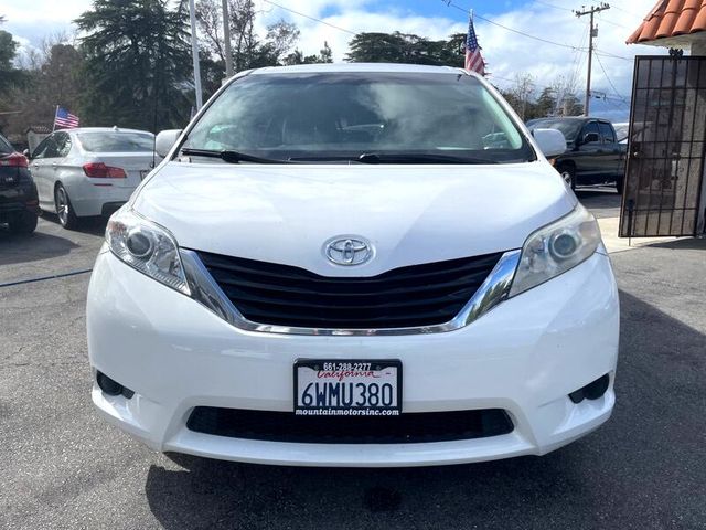 2012 Toyota Sienna 