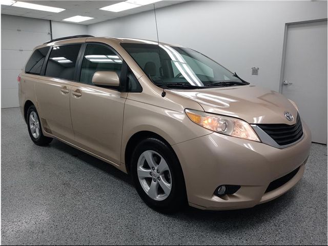 2012 Toyota Sienna 