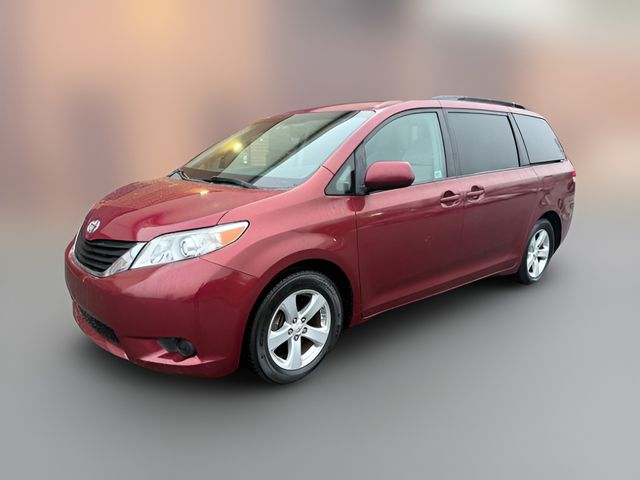 2012 Toyota Sienna LE
