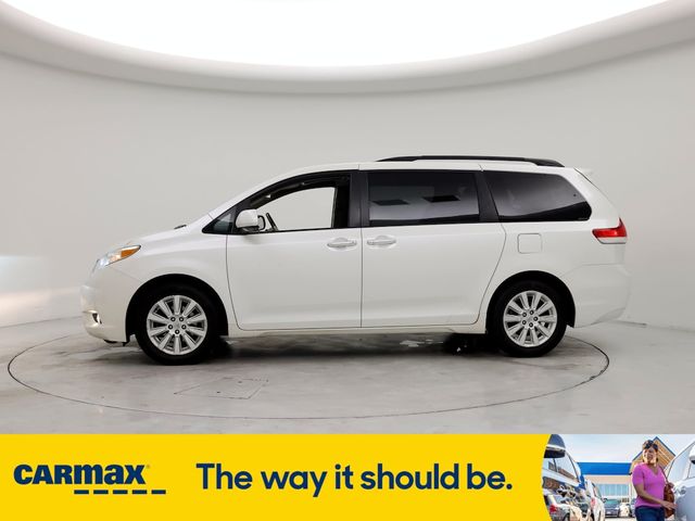 2012 Toyota Sienna XLE