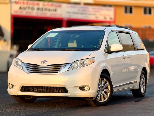 2012 Toyota Sienna Limited