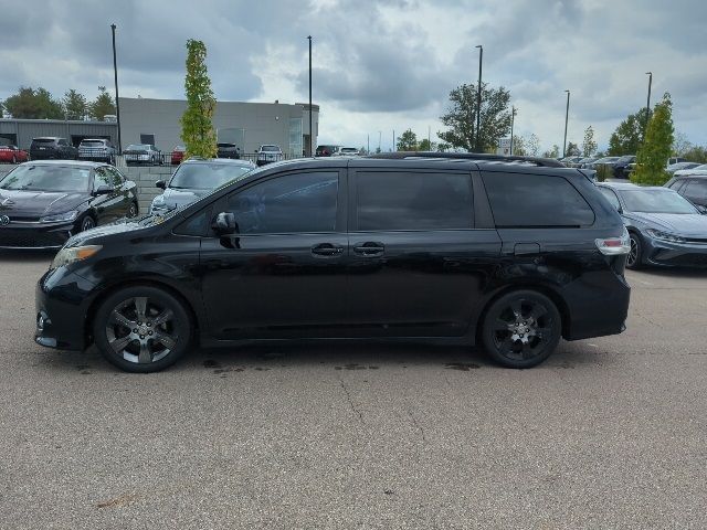 2012 Toyota Sienna SE