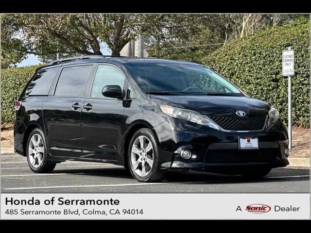 2012 Toyota Sienna SE