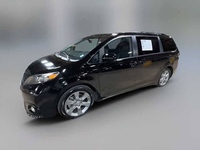 2012 Toyota Sienna SE