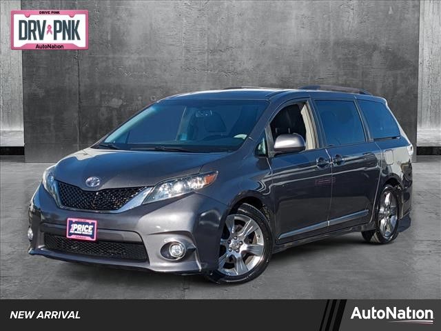 2012 Toyota Sienna SE